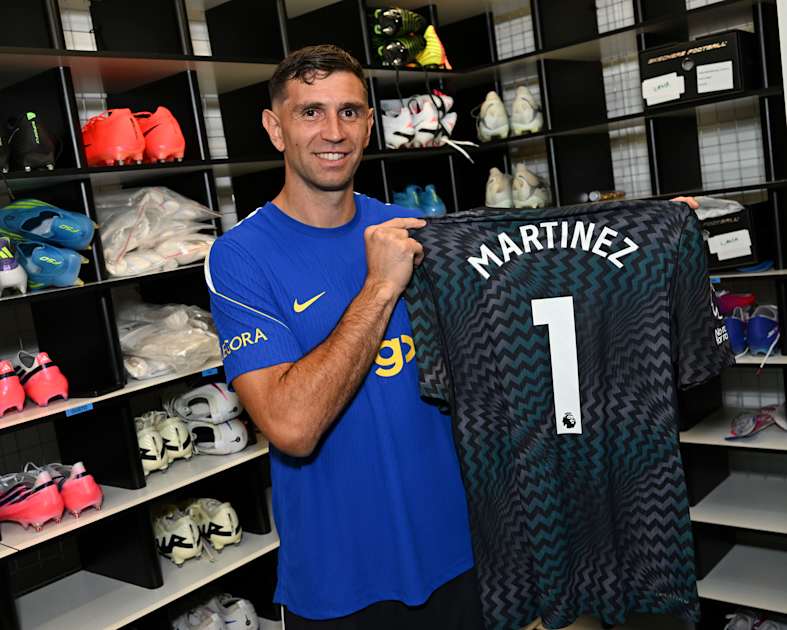 Chelsea Confirm Shirt Number Change as Emiliano Martinez Vacates Iconic No. 26