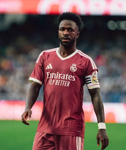 Vinicius Junior's Agent Explains Decision Behind Real Madrid Renewal Amid Arsenal and PSG Interest