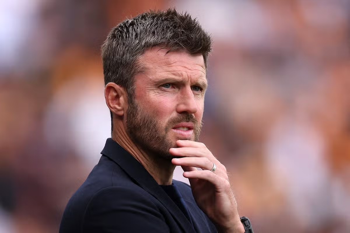 Michael Carrick Laments Late Decisions as Manchester United Held by Everton