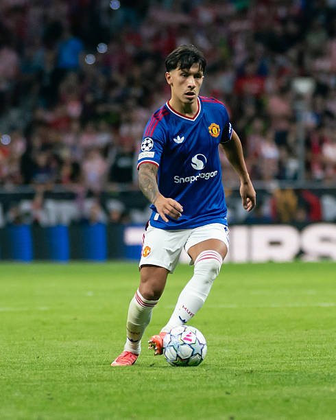 Lisandro Martinez against Atletico Madrid